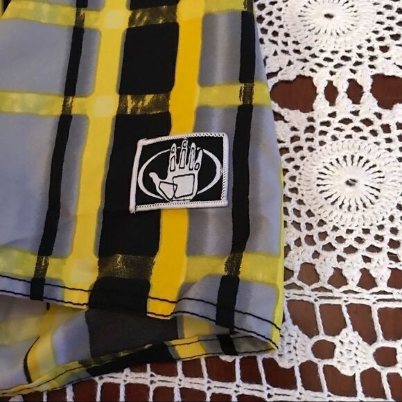 Body Glove Size 32 Board Shorts! - Picture 4 of 7